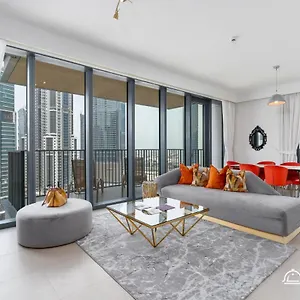 Dream Apartments- Boulevard Heights شقة دبي