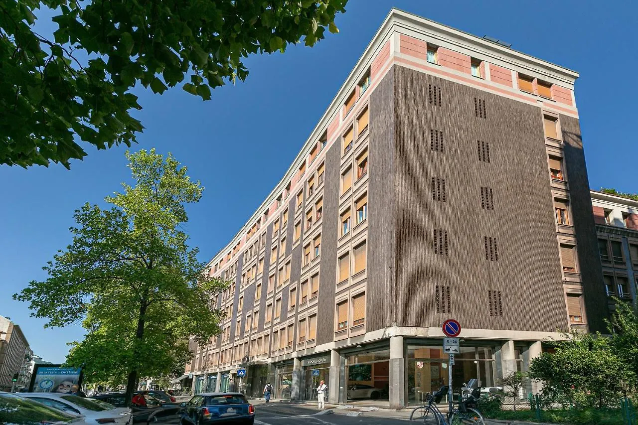 Santa Sofia Home Milan Apartment